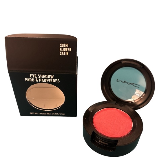 NIB MAC SUSHI FLOWER SATIN EYESHADOW - Picture 3 of 3